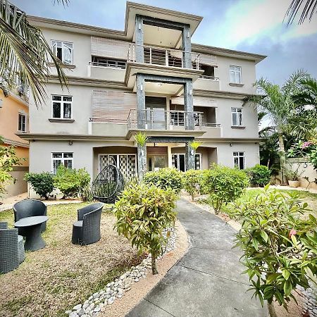 Апартаменти Pebble Bay Garden View F3 Гран-Бе Екстер'єр фото